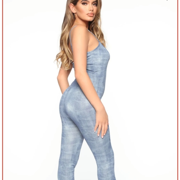 Jumpsuit - Picture 3 of 6